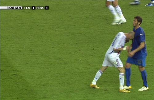 najveći argentinski sin Zidane_head_butt_1