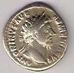 Denario de Marco Aurelio (PM TRP XVIII IMP II COS III) 557923634