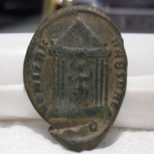 Follis de Majencio (CONSERV VRBS SVAE) 85937315