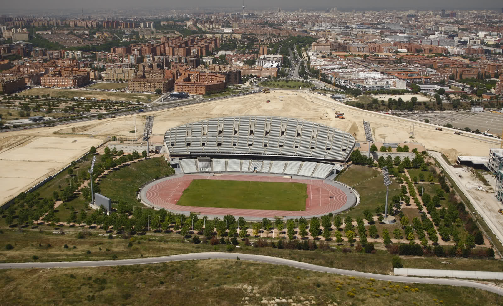 Nuevo Estadio del Atlético de Madrid: Evolución Peineta