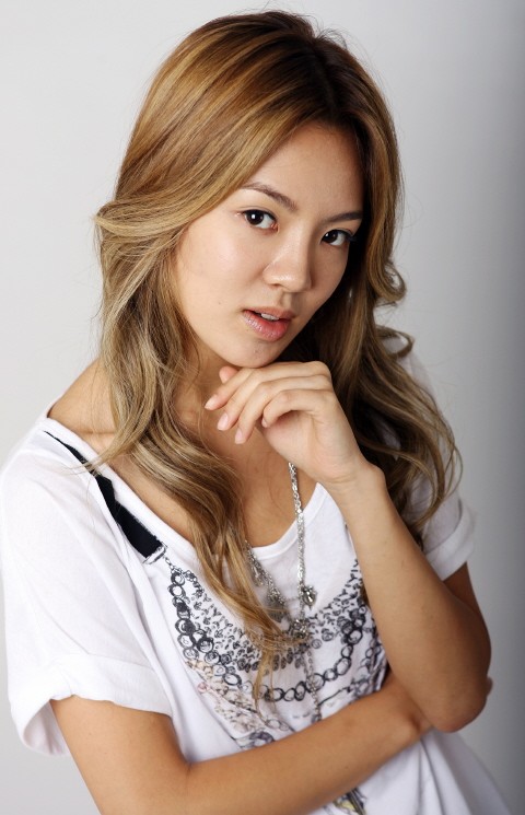 [PHOTO] Kumpulan Picture/Foto Hyoyeon dalam berbagai pose Hyoyeon-berpose-untuk-pemotretan-08