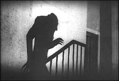 Imagenes cinéfilas - Página 4 Nosferatu_shadow_on_stairs