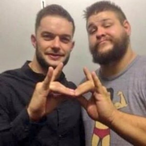 Update zur Verpflichtung von Kevin Steen: Hat man große Pläne für Ihn? – Weggefährten und Megastars gratulieren ihm…nur Ricardo Rodriguez warnt und shootet gegen Triple H! 1738303_354750318009569_339346585_n-300x300