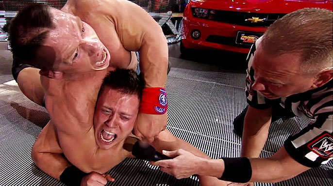 [RESULTATS LIVE] WWE OVER THE LIMIT 2011 20110522_otl_cena1_vs_r_0