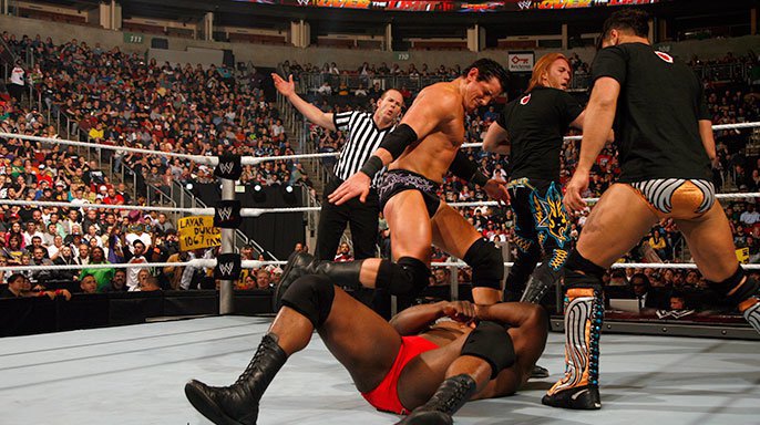 [RESULTATS LIVE] WWE OVER THE LIMIT 2011 20110522_otl_zeke4_l