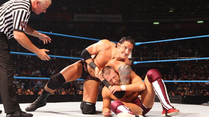 SmackDown 10-21 PhOtOs  SD_635_Photo_046