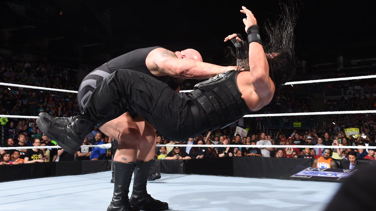 LES RÉSULTATS DE SMACKDOWN DU 9 JUILLET 2015: REIGNS A AIDÉ RYBACK À RENVERSER UNE FÉROCE ATTAQUE DE ROLLINS ET BIG SHOW 20150709_Thumb_SD_romanshow