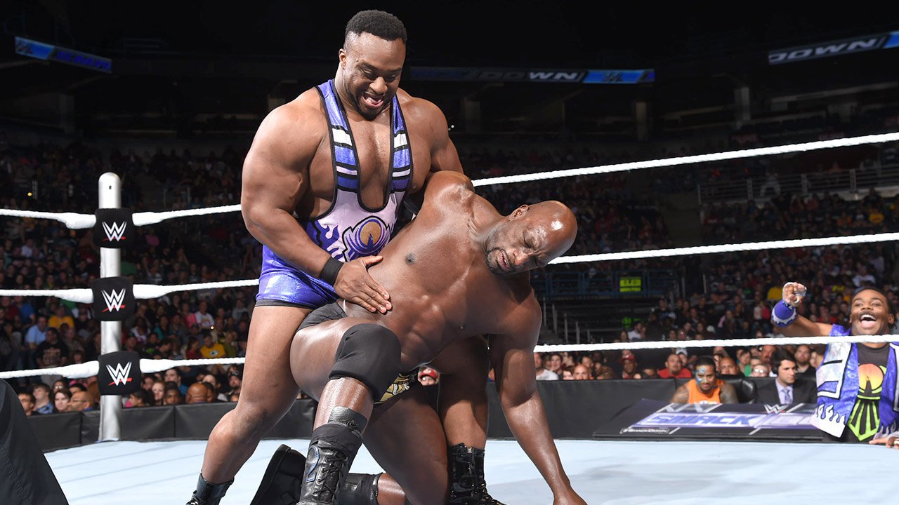 LES RÉSULTATS DE SMACKDOWN DU 9 JUILLET 2015: REIGNS A AIDÉ RYBACK À RENVERSER UNE FÉROCE ATTAQUE DE ROLLINS ET BIG SHOW 20150709_Thumb_SD_titusbige