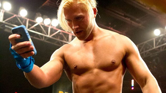 Contrato de "The Tuitstar" Tyler Breeze Tyler642-2