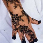 جميله لعرايس 2015 ، اروع نقوش حناء جديده مميزه للعروس Indian-Wedding-Mehndi-Designs02-150x1501