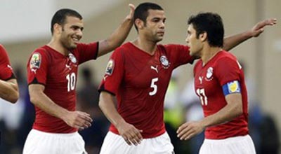 السقا: طارق يحيى الاصلح لتدريب منتخب مصر Saka-hassan-metab40020-1-2010-20-56-22