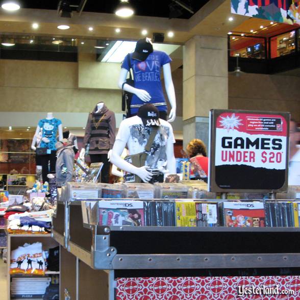 [Disney Springs] Fermeture du Virgin Megastore Megastore_games