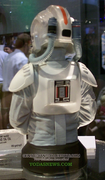 Pilot AT AT Mini Bust 017