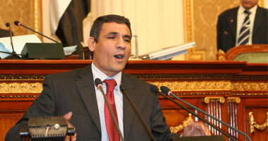 نائب بـ"الشعب": تجاهل الحكومة لمطالب الشعب وراء مظاهرات الغضب 25/1/2011 Abdel-3alim-dawod444444200810003