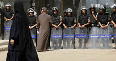 . نشطاء بورسعيد يقودون مظاهرات الغضب / وقفة للمعارضة فى أسيوط تضامناً مع احتجاجات "يوم الغضب" S1201125132346