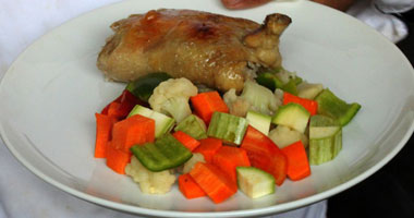 طريقة الدجاج المحشى بالأرز واللحم  Smal8201028104656