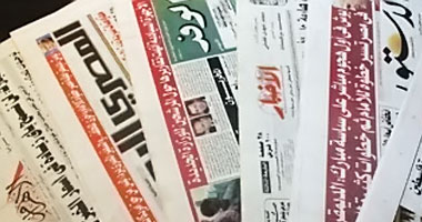 صحافة القاهرة اليوم: غموض حول التحقيق مع "مبارك".. و"طره" يستقبل "الشريف" مكبلاً بـ"الكلابشات.. وتأييد التحفظ على أموال "سرور" وأسرته Small420092501852