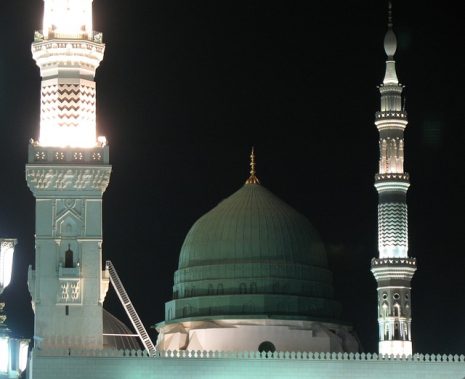 تفسير حلم رؤية المدينة المنورة والمسجد النبوي في المنام Mosque-405239_640-465x379