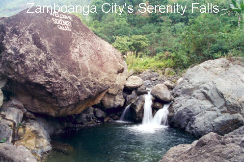 Край малкия водопад Zamboanga_City_Serenity_Falls2