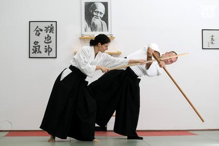 Borilačke veštine - Video, Foto & Vesti Aikido-borba%20sa%20stapom450x300