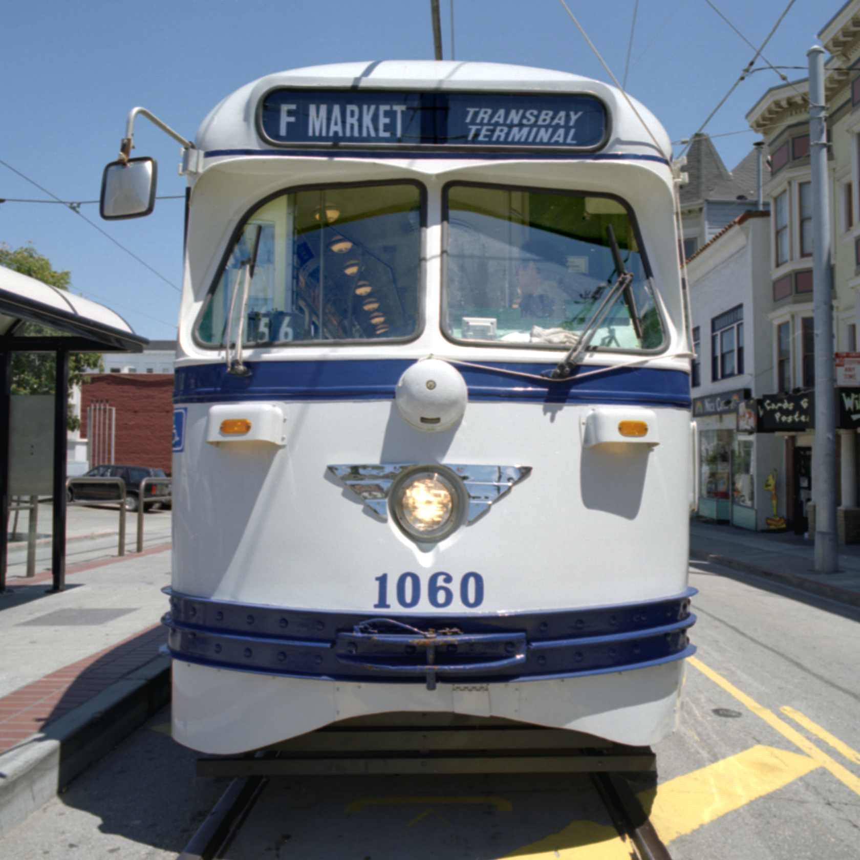 De 500 a 0 - Page 21 Tram1060Front