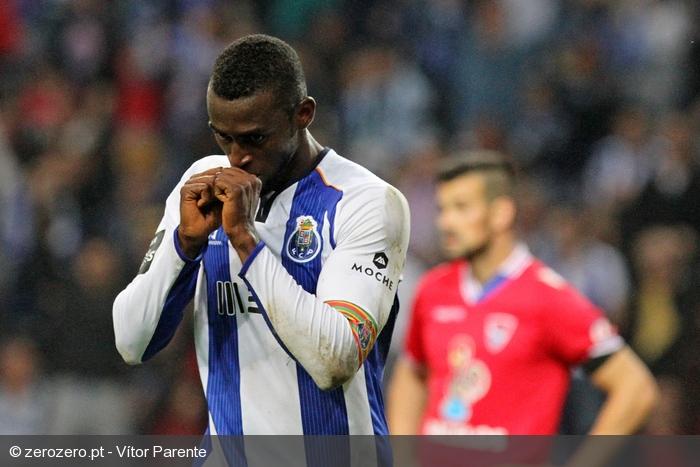 FC PORTO (2016/2017) 259003_galeria_fc_porto_v_gil_vicente_liga_nos_j32_2014_15.jpg