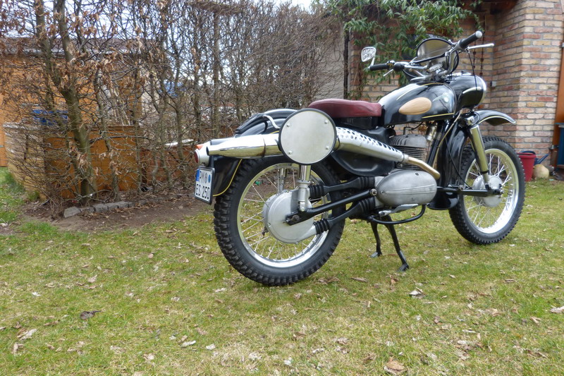 ES 250/G Histoire d'une restauration Xl376