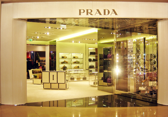 Prada Oberpollinger_prada_1