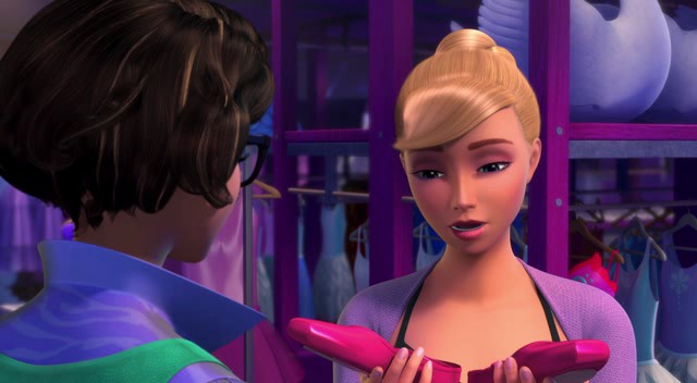 Barbie Y Las Zapatillas Mágicas (2013) Dvdrip Latino 4