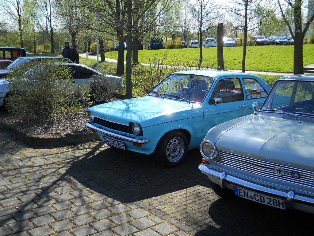 Bilder Old/Youngtimertreffen Ostersonntag Wesel Rheinpromenade 2012 Cazlikaps4da