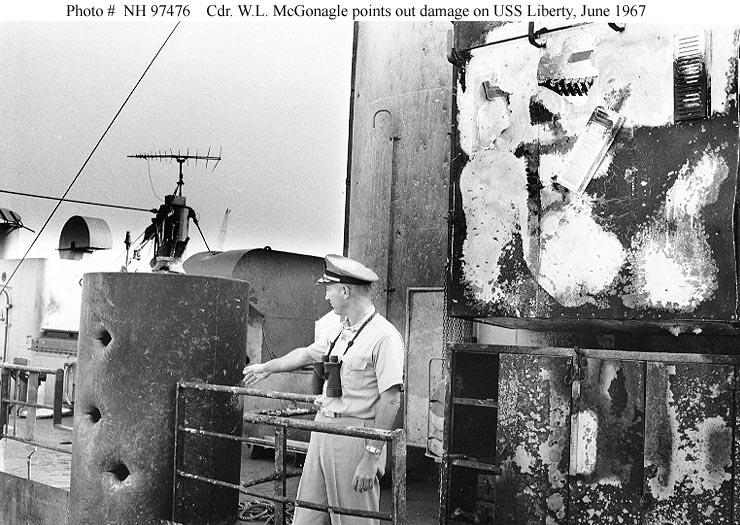 بالصور النادرة إسرائيل تدمر سفينة التجسس ليبرتي عندما كانت تحوم في المياة الدولية أمام بورسعيد 1967 492272518