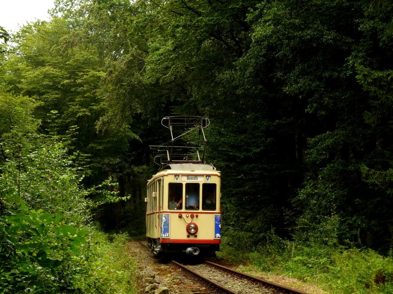 BMB Bergische Museumsbahn: Mit der Bimmel durch das wildromantische Kaltenbachtal in Wuppertal Aqdhroiwannw
