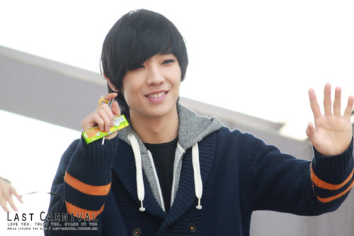 Lee Joon)  MBLAQ)  963872422