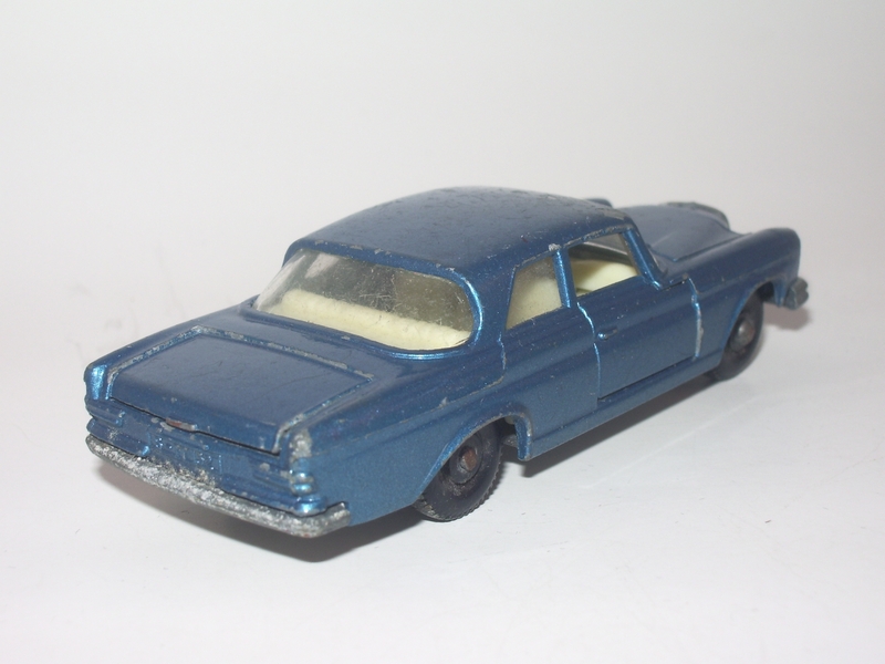 Mercedes 300 SE - Matchbox By Lesney 46. Mercedes-300-SE---Matchbox-By-Lesney-46---2