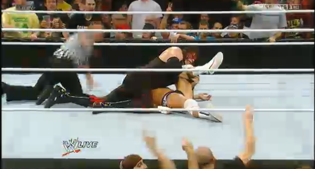 Exclusive & Only In WWEARAB - WWE Raw 12-11-2012 Results 173314777