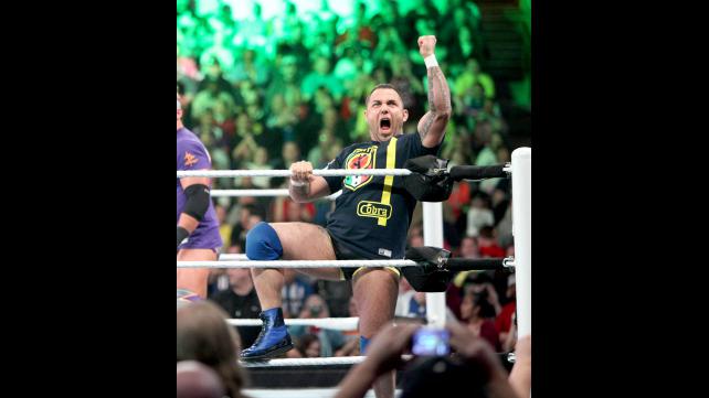  :. حصريا صور العرض الرائع WWE Survivor Series 2012 .:  768736418