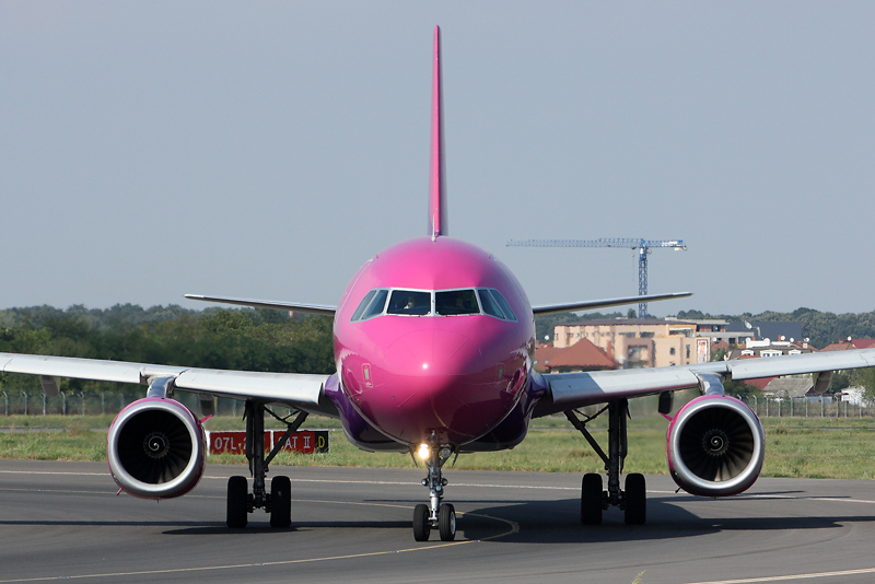 Aeroportul Bucuresti (Aurel Vlaicu/Baneasa) August 2010  4064588