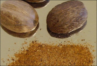 جوزة الطيب ... فوائد ومخاطر متعددة Nutmeg