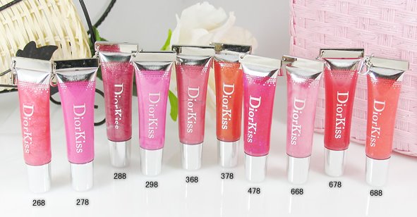 قلوسات من Dior ...  878052660