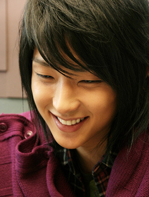 Lee Jun Ki Z73616325