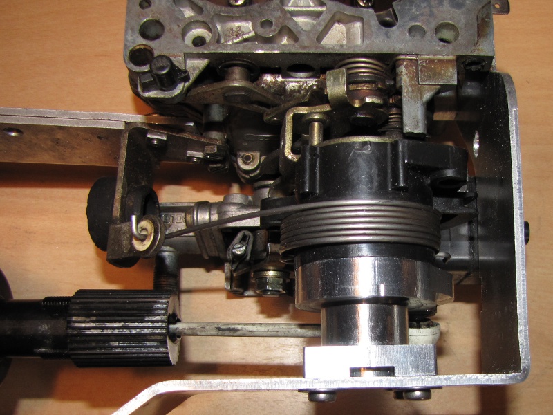 [TUTO] Fonctionnement et réglage carburateur solex 34-34 Z 1 - Page 2 T_img_0096_guidage_tambour_avec_un_roulement