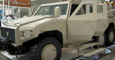  تصنيع أول سيارة عسكرية فى دبى S220112016512
