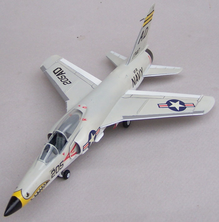 Grumman F11F-1 Tiger VF21 "Machbusters" Mon26