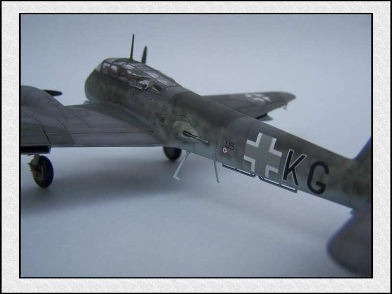 Me 410 A1 du 16./KG.2 [italeri 1/72] Mon55