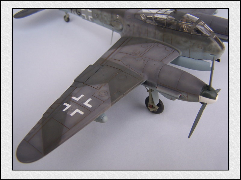 Me 410 A1 du 16./KG.2 [italeri 1/72] Mon57