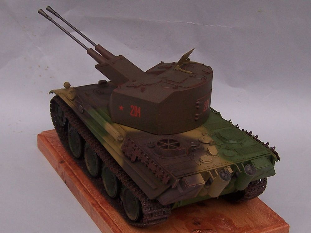 [Cyber Hobby 1/35] Flankpanzer V Coelian aux couleurs soviétiques Mon03