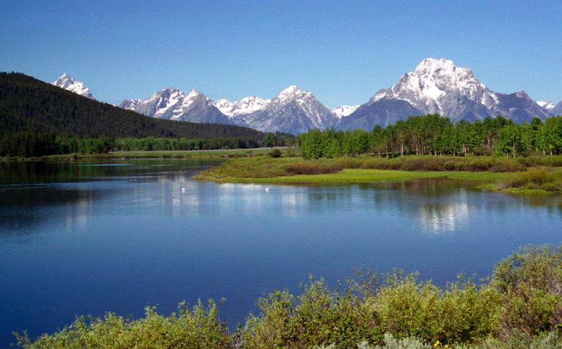 See des glänzenden Wassers (Jagdgebiet) Yellowstone013%20Jackson%20Lake%20mit%20Teton%20Range