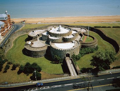 Chateaux anglais Dealcastle