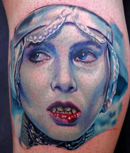 Vampire / Blut / Horror Vampire-girl-tattoo-l