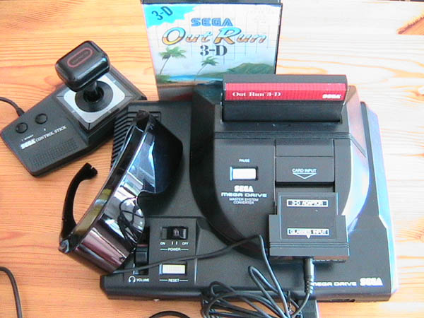 Outrun Café Sega%20MasterSystem%20SegaScope%203D%20Glasses%203073%20_z9